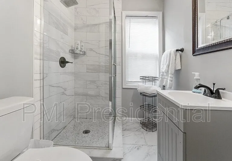 1226 Wallace St — Photo 16
