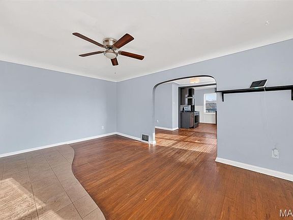 5th image of 316 Coppinger Dr