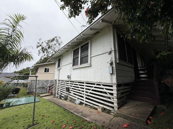 2434 Waolani Ave