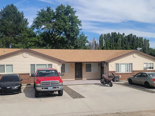 2323 Hillcrest Ln, Caldwell, ID 83605