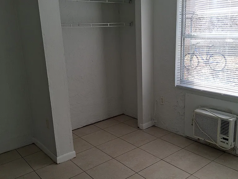 27 W Crystal Ave #101 — Photo 6