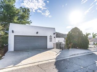 30777 Early Round Dr, Canyon Lake, CA 92587