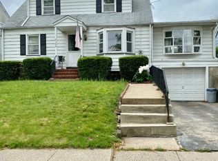 2166 Whittier St, Rahway, NJ 07065
