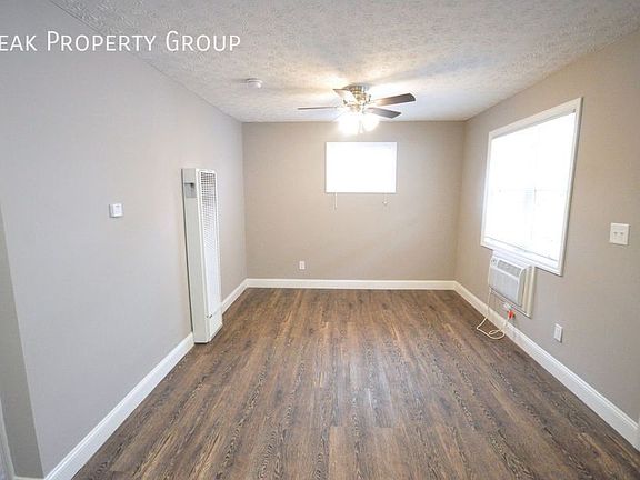 4th image of 1322 N 5th St #C