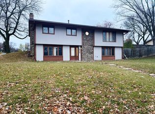 506 17th Ave NW, New Brighton, MN 55112