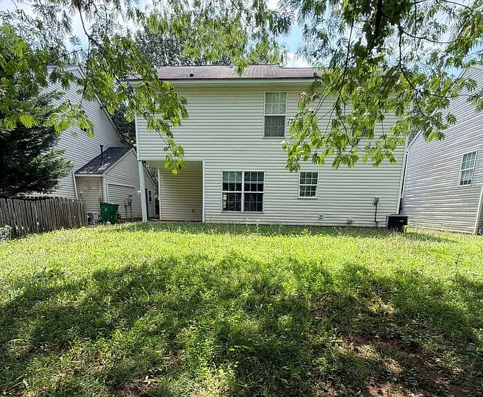 6835 Trimbach Way — Photo 12