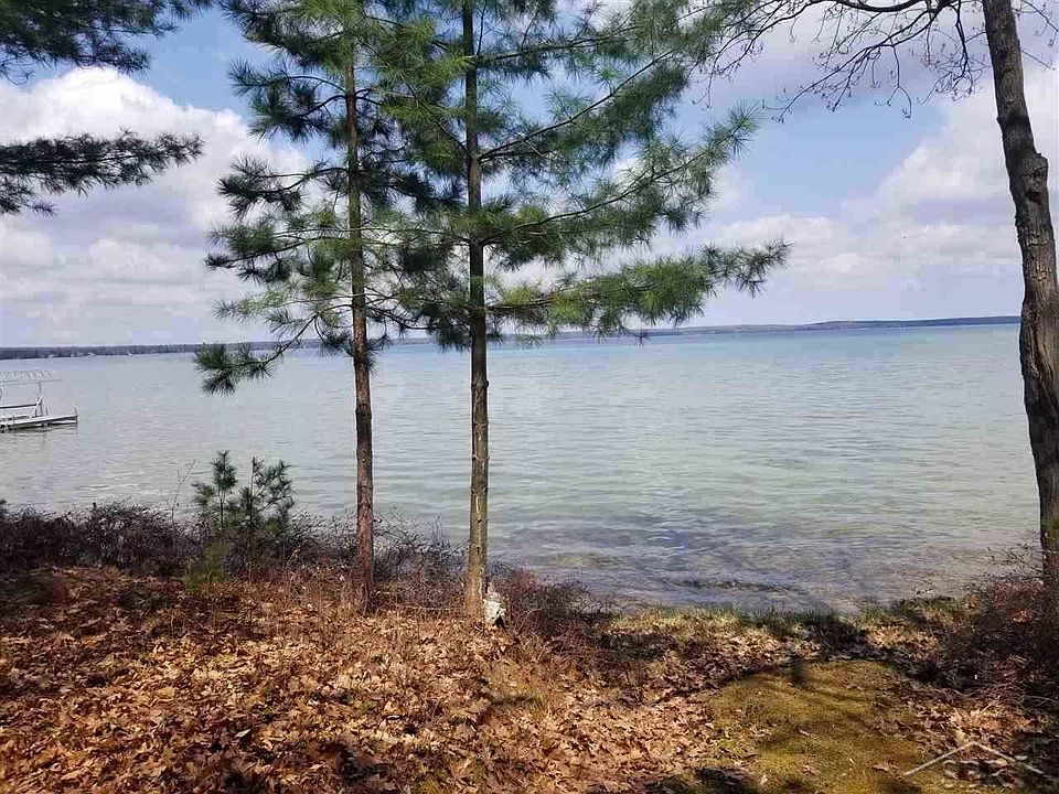 1st image of W Higgins Lake Dr