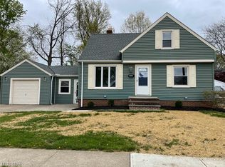 1725 Douglas Rd, Wickliffe, OH 44092