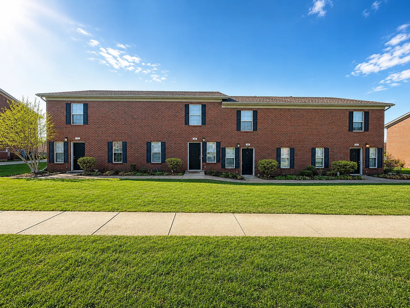 77-83 Gray Hawk Drive 4-Plex — Photo 4
