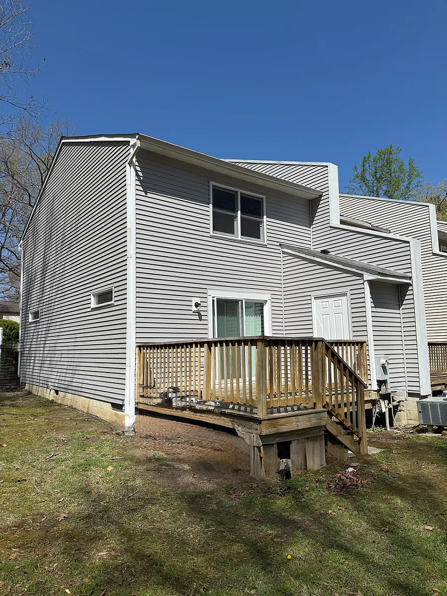 Building Photo - 135 Raleigh St