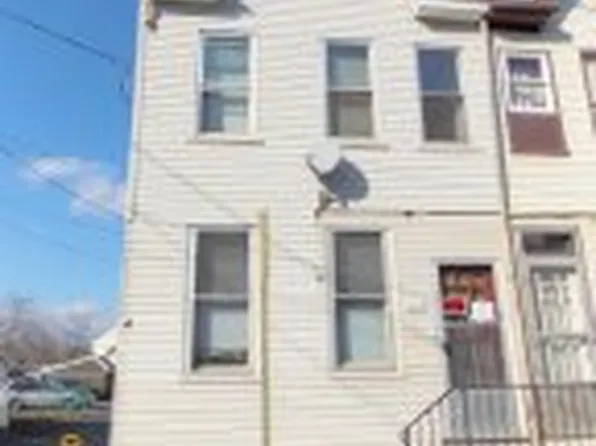 1253 Willow St, Lebanon, PA 17046