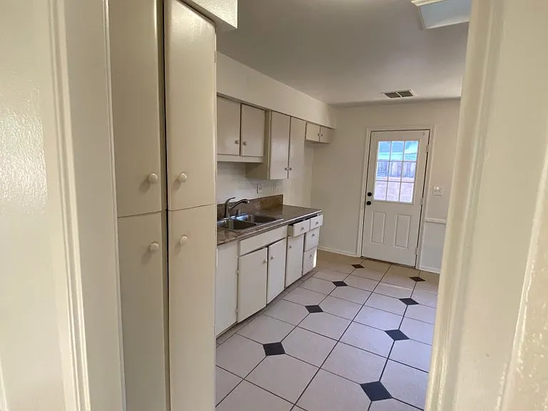 44614 2nd St E — Photo 11