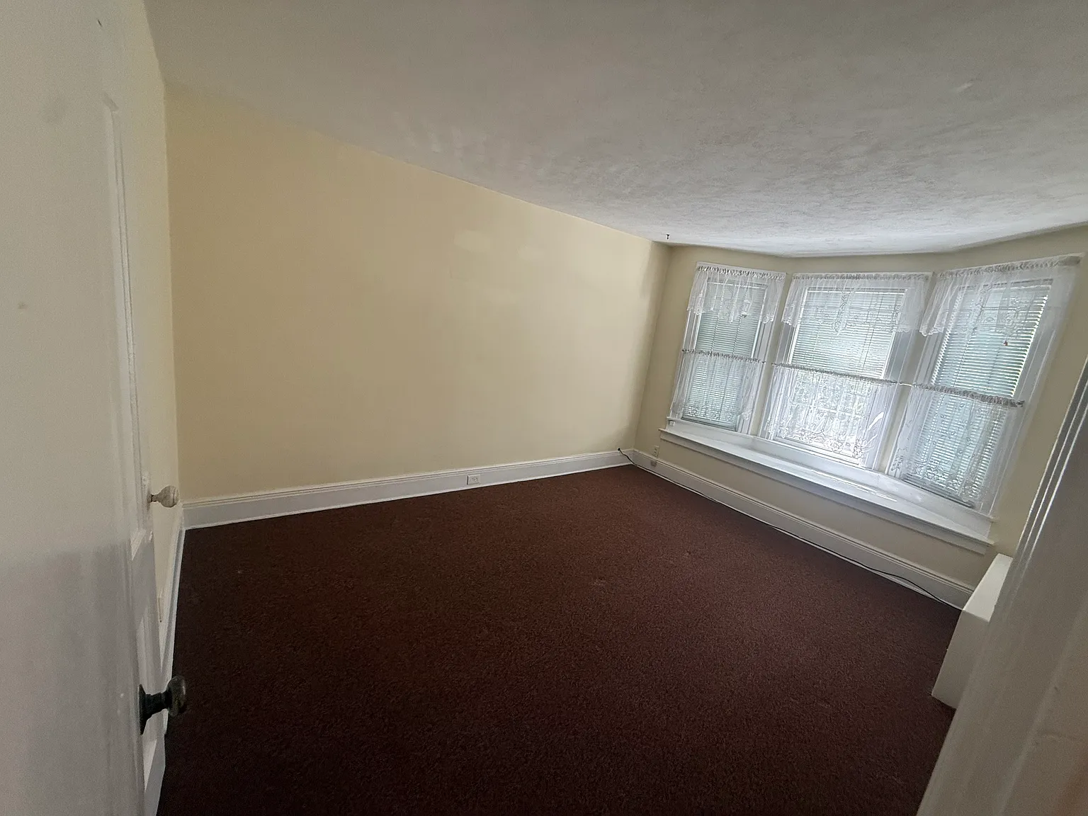1 bed, $2,200 — Photo 1