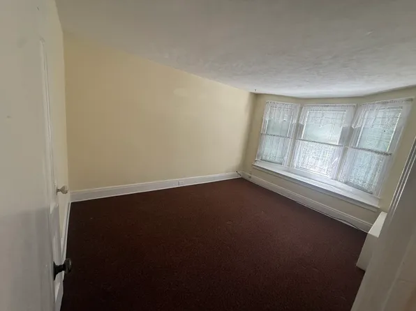 77-21 76th St #2, Ridgewood, NY 11385