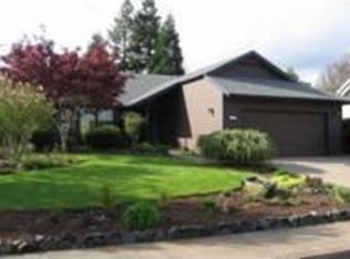 379 SW Augustus Dr, Dallas, OR 97338