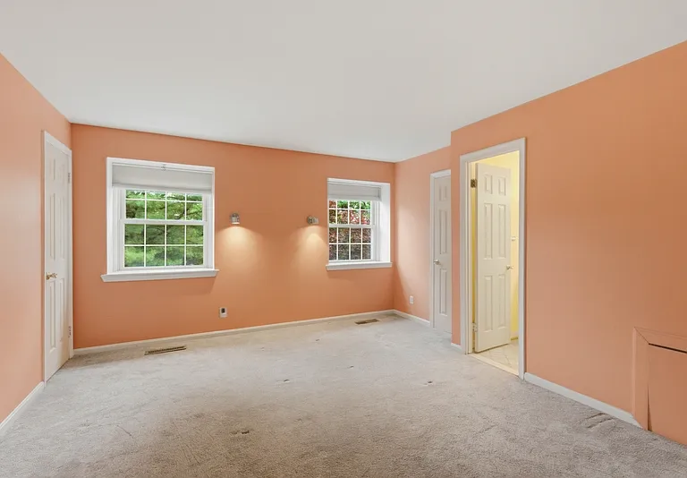 5918 Westchester Park Dr #1 — Photo 10