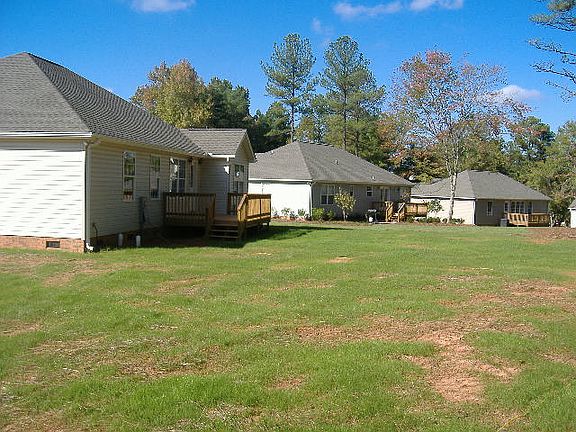 2nd image of 108 Kelli Dr