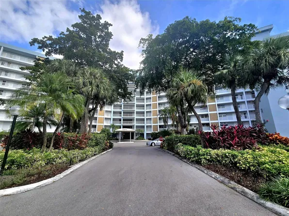 2940 N Course Drive #112, Pompano Beach, FL 33069