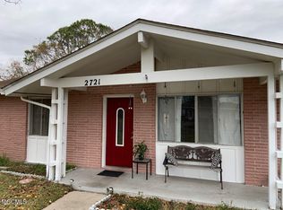 2721 Montclair Ave, Pascagoula, MS 39567