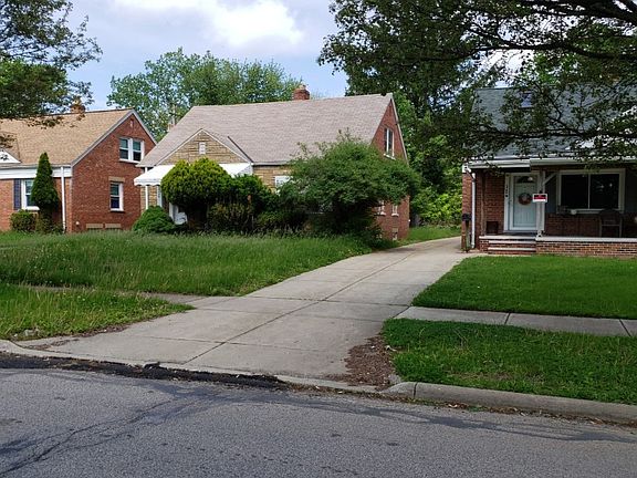 2nd image of 5704 South Blvd