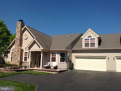 627 Bellflower Rd, Langhorne, PA, 19047