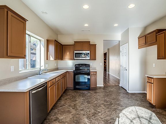 2nd image of 20630 N 262nd Ave
