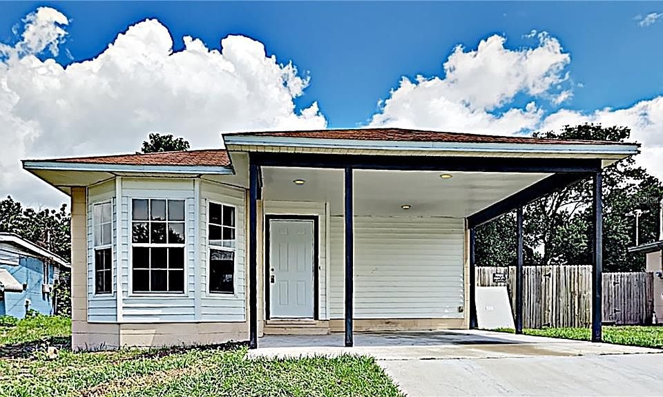 1st image of 2710 Sunshine Dr N