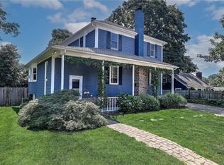 21 Carpenter Ave, Barrington, RI 02806
