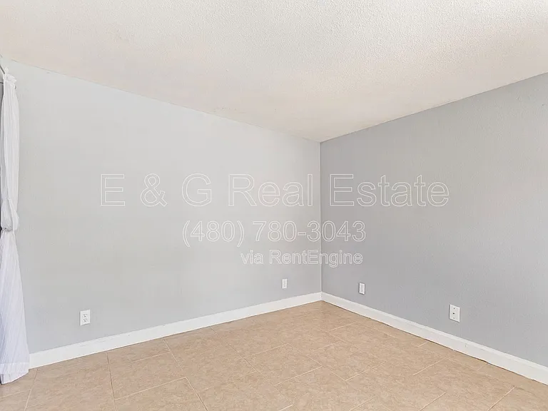 1881 E Palmcroft Dr — Photo 19