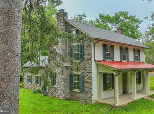 1067 W Thatcher Rd, Quakertown, PA 18951