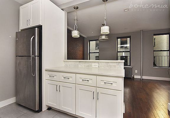 4th image of 205 W 147th St #66