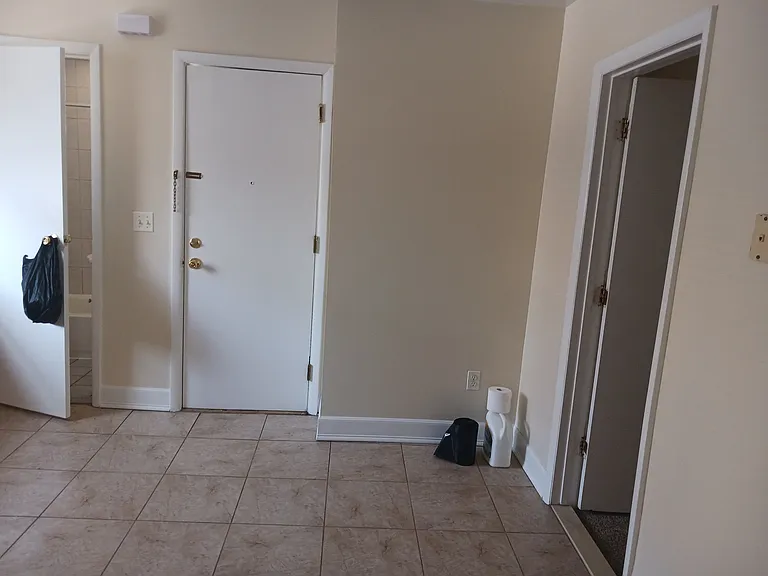 9 N 3rd St #3 — Photo 3