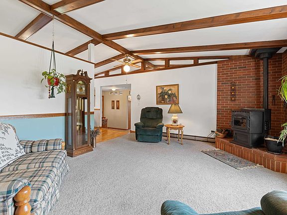 5th image of 5440 Hidden Valley Ln