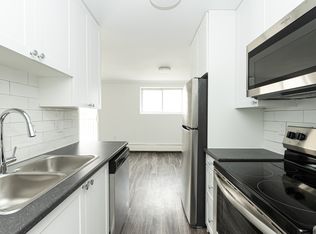 135 Connaught Avenue, London, ON N5Y 3A5