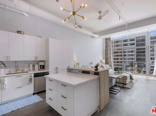 645 W 9th St APT 740, Los Angeles, CA 90015