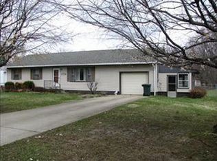 4145 Tapper Rd, Barberton, OH 44203