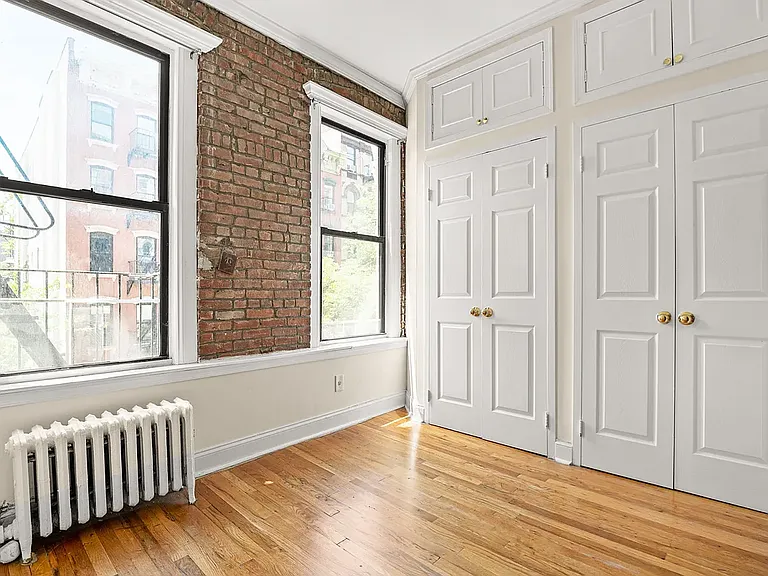 75 E 3rd St #B1 — Photo 2