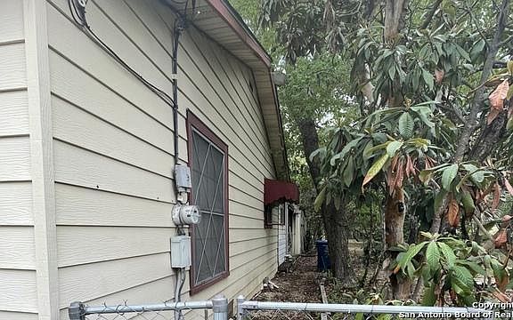 4th image of 802 Patton Blvd
