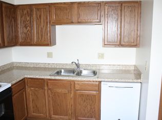 703 18th Ave #2, Coralville, IA 52241