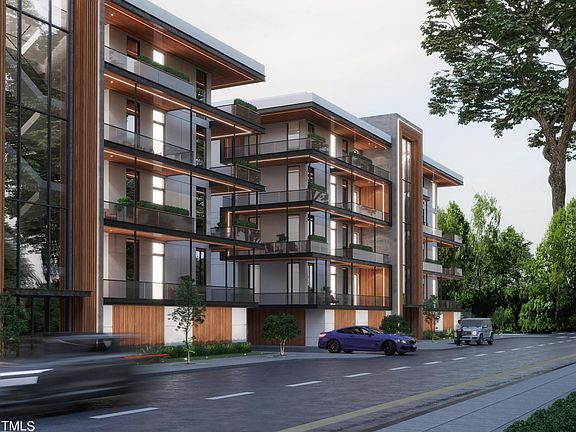 4th image of 620 N Roxboro St #34