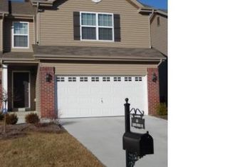 855 Harbor Woods Dr, Fairview Heights, IL 62208