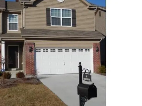 855 Harbor Woods Dr, Fairview Heights, IL 62208