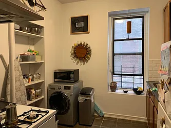 Rented by Salon Realty Corp