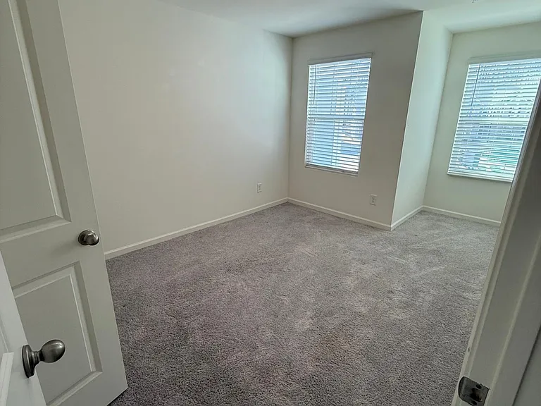 329 Spaight Acres Way — Photo 16