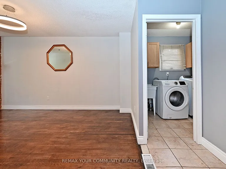35 Dakin Dr — Photo 44