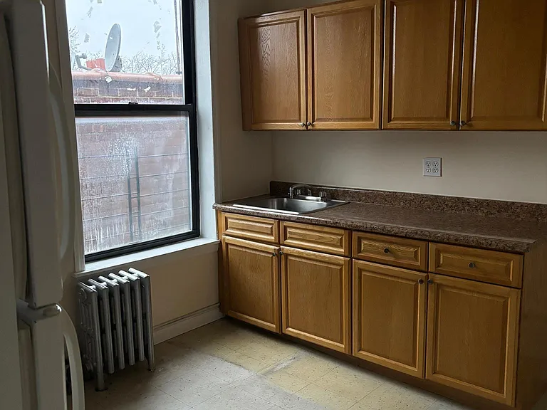 753 E 223rd St #9 — Photo 6
