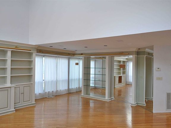 2nd image of 42 Clubside Dr