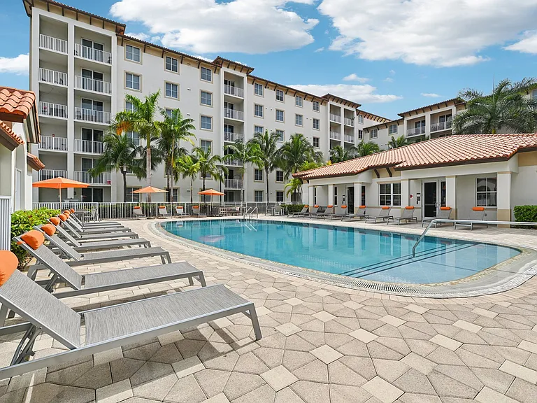 Gran Vista at Doral — Photo 17