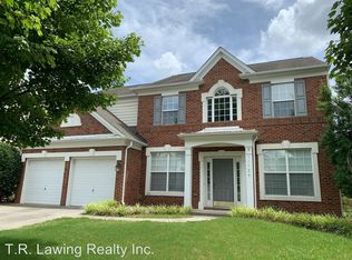 11125 Maplehurst Dr, Charlotte, NC 28277