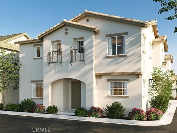 31000 Olas Ct, Lake Elsinore, CA 92530